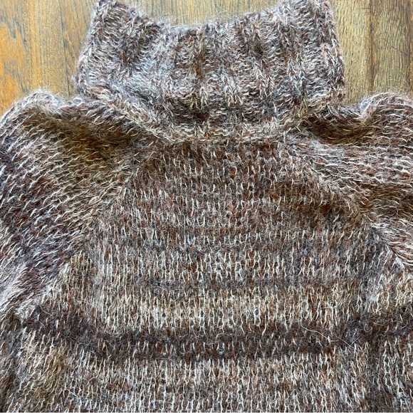 The Range NYC Sweater - Picture 2 of 5